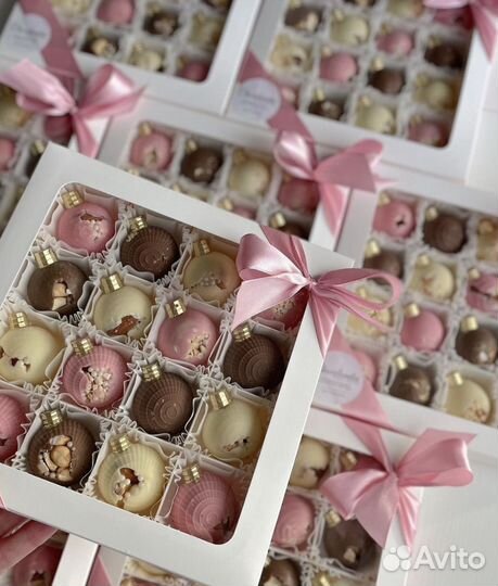 Шоколадные подарки на новый год /на корпоратив