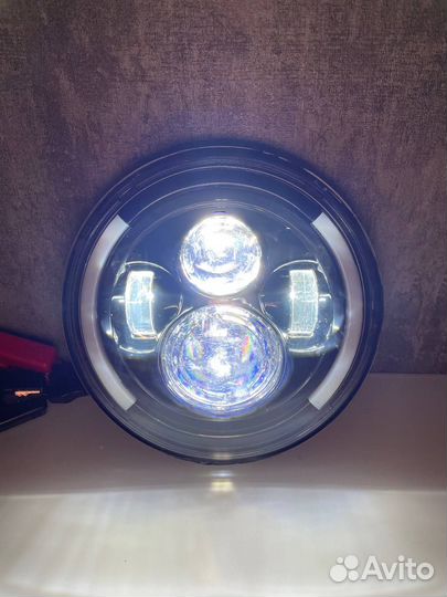 Фара для мотоцикла