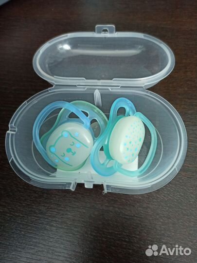 Соска-пустышка Philips Avent ultra air night