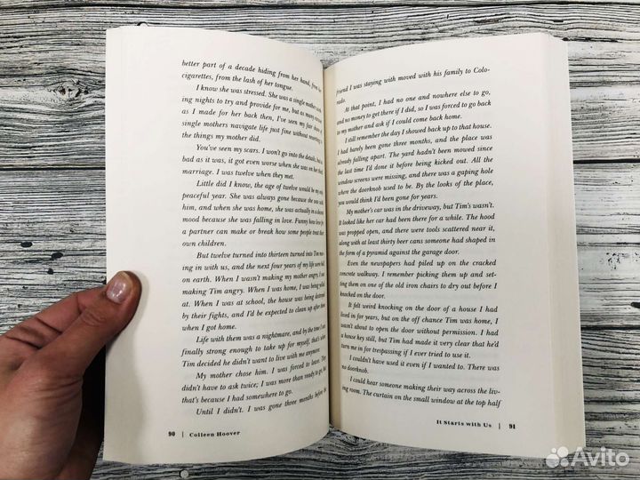 Coleen Hoover New York Times bestselling author