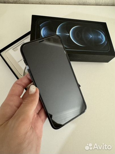 iPhone 12 Pro, 256 ГБ