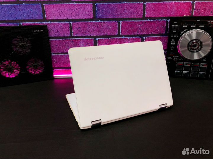 Ноутбук трансформер Lenovo