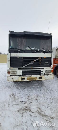 Volvo F12 Кабина