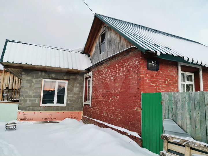 Дом 59 м² на участке 12 сот.