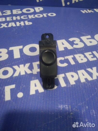 Кнопка стеклоподъемника Hyundai Solaris 1 седан