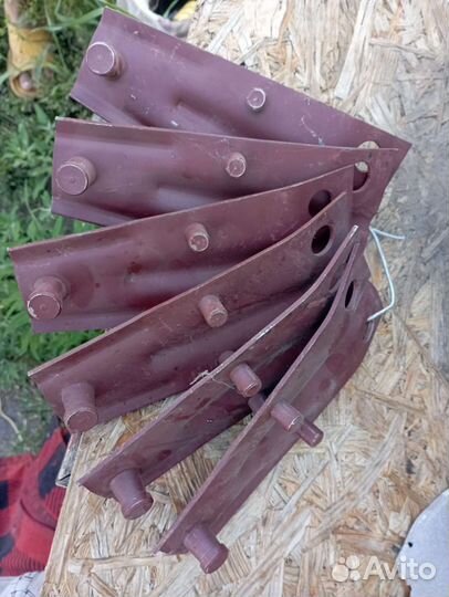 Косынки металлические