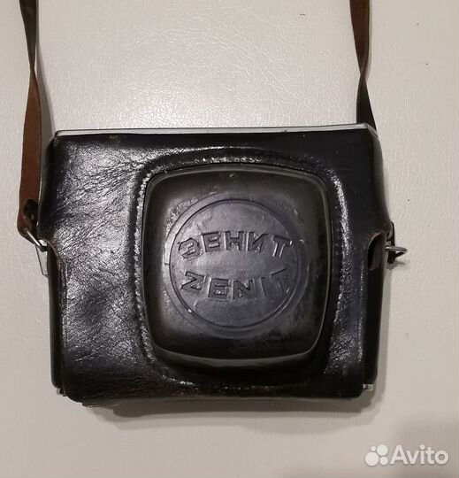 Плёночный фотоаппарат Зенит Е