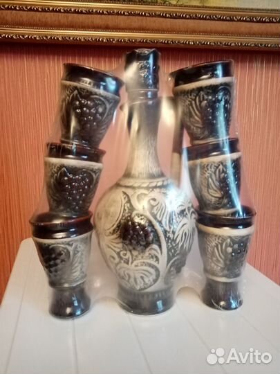 Кувшин для вина и 6 стаканов