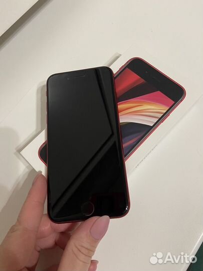 iPhone SE (2020), 128 ГБ
