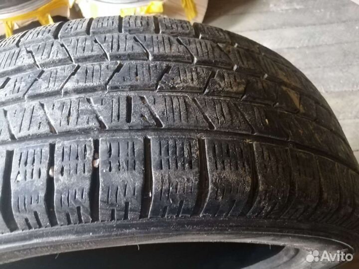 Pirelli Scorpion Ice&Snow 235/55 R19