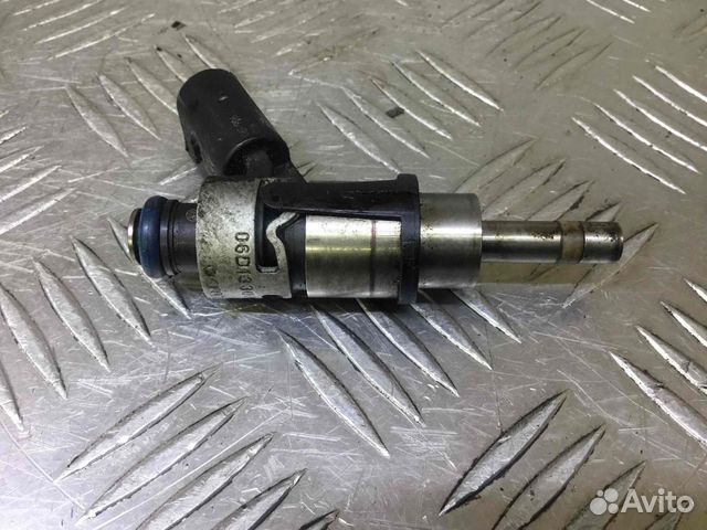 Форсунка Фольксваген Пассат 06f906036; 0261500014 Bvy