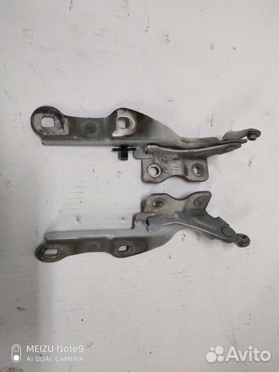 Chevrolet cruze петли капота