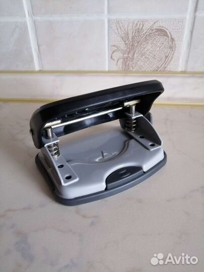 Офисные принадлежности