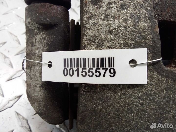 Суппорт передний правый Honda Pilot 2