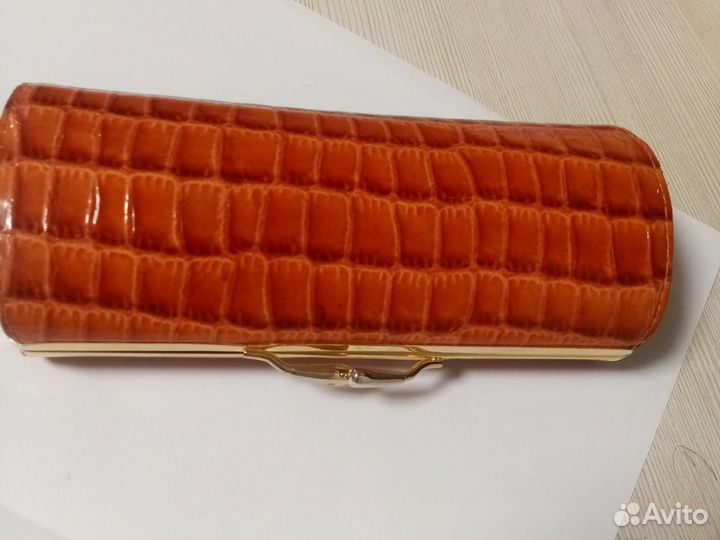 Солнцезащитные очки женские брендовые