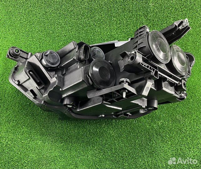 Фара правая Пассат 14-20