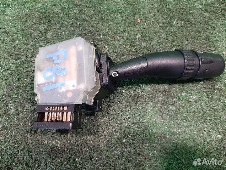 Подрулевой переключатель поворотов KIA Sorento 1