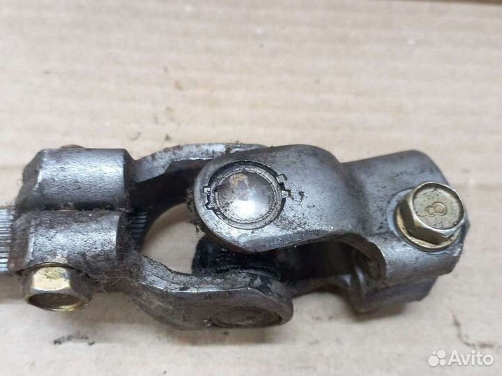 Рулевой карданчик Киа Спектра