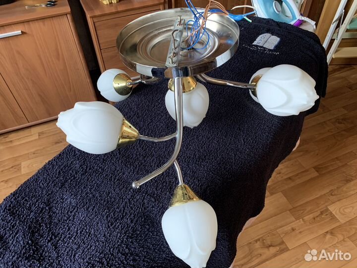 Люстра потолочная бу