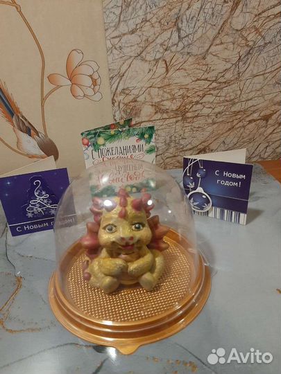 Дракошка, символ года из шоколада