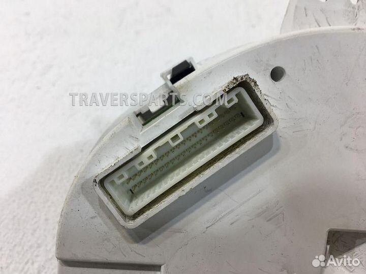 Панель приборов Субару