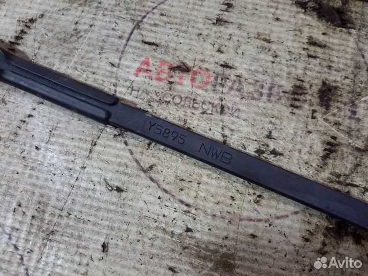 Поводок стеклоочистителя Ford Ranger 2