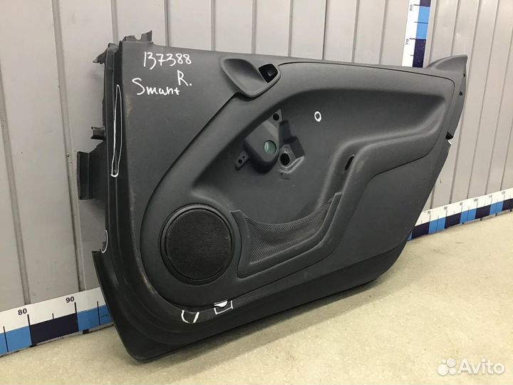 Обшивка двери передней правой Smart Fortwo City (W