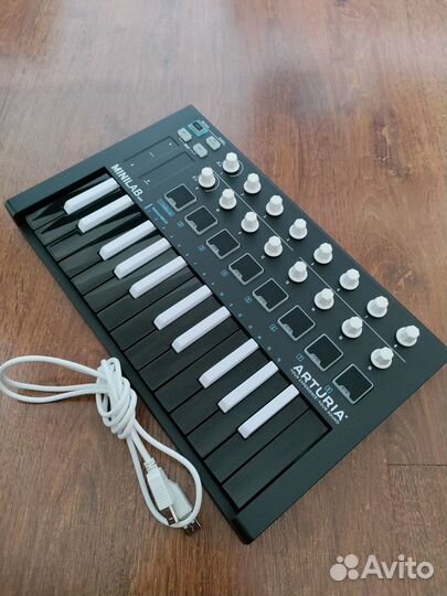 Midi клавиатура Arturia Minelab mk2