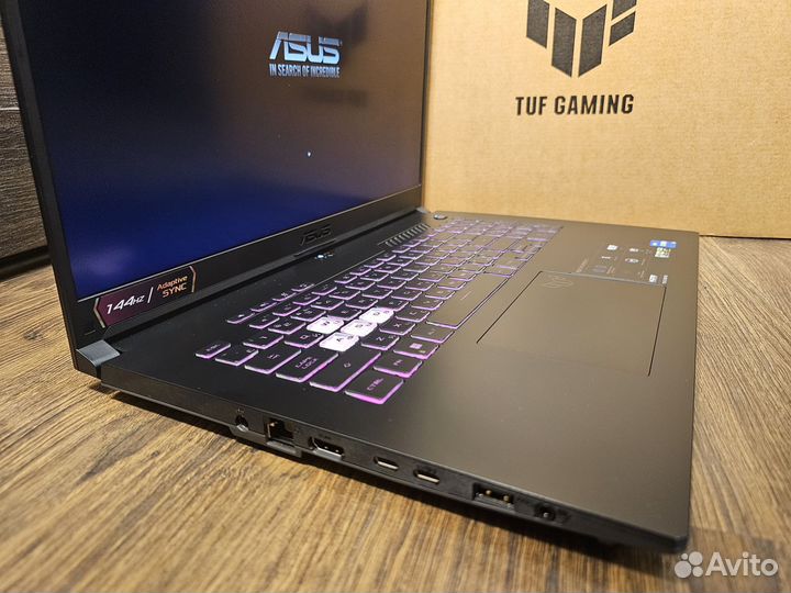 Asus TuF Gaming 17 2025 i5/16/512/3050