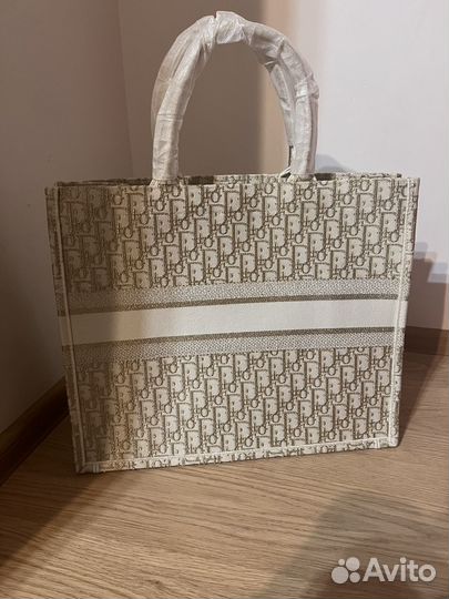 Dior сумка Book tote - окчная вышивка 42 top
