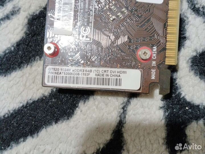 Видеокарта gt520