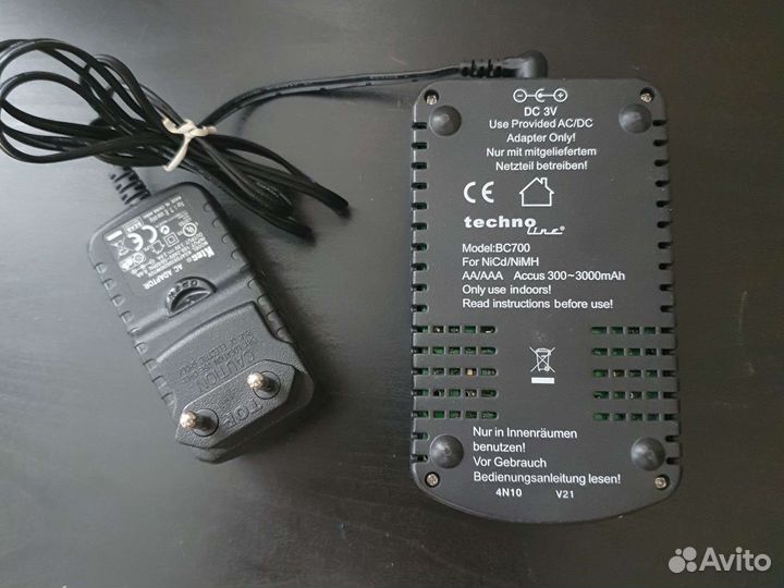 Зарядное устройство AA/AAA BC700