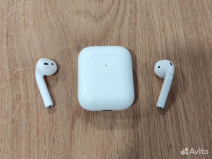 Наушники Airpods