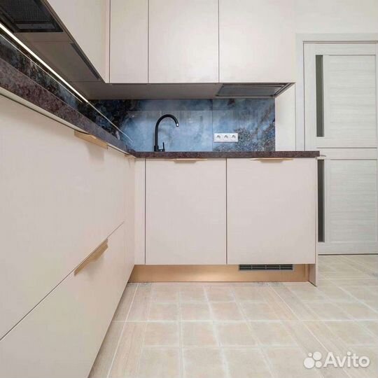 Кухни по индивидуальному заказу