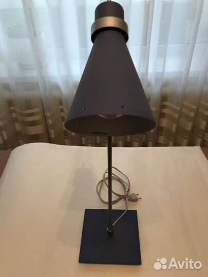 Лампа настольная