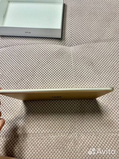 Apple iPad Wi-Fi 128Gb