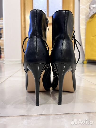 Ботильоны 39 натуральная кожа