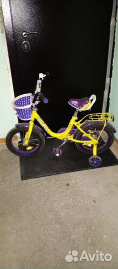 Велосипед для девочки 3-6 лет