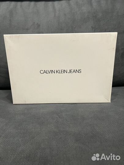 Кроссовки женские calvin klein 36 размер