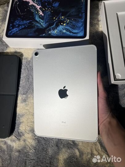 iPad Pro 2018 256gb WiFi+Cellular Полный комплект