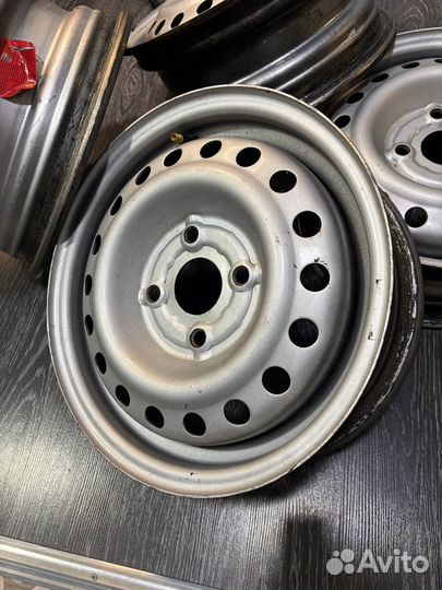 Штампы на hyundai accent r13