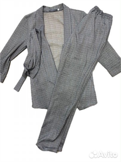 Брючный костюм