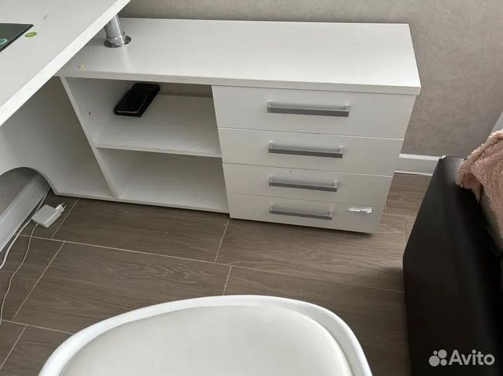 Стол компьютерный Алькор в цвете Бетон