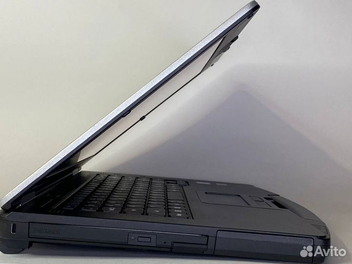 Panasonic CF-53 MK-4 8Gb SSD 320Gb intel HD graphics