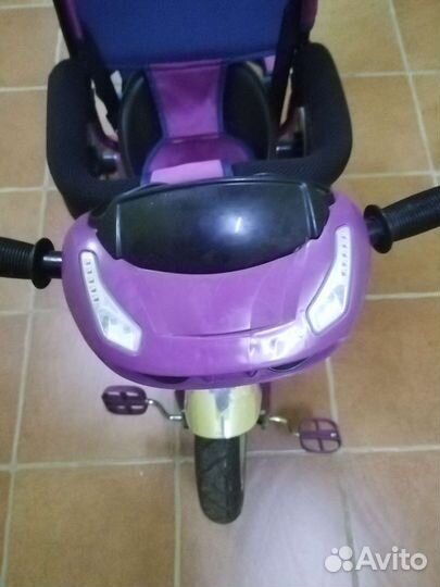 Трехколесный велосипед с родительской ручкой