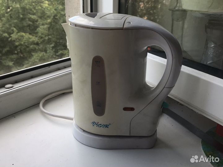 Чайник электрический бу