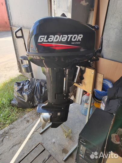 Надувная лодка пвх с мотором 9.9