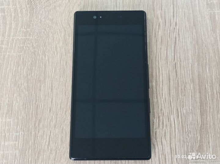 KYOCERA AU KDDI Qua Phone KYV37, 2/16 ГБ