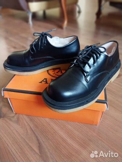 Туфли демисезонные 35-35.5