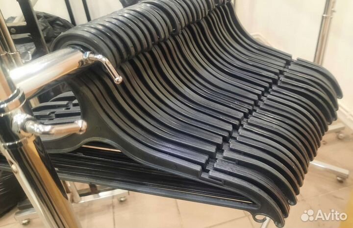 Вешалки плечики